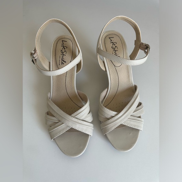 Lifestride Strap Heels - Picture 1 of 10